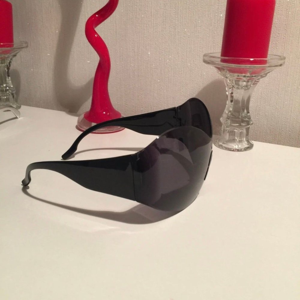 New Steampunk Oversized Sunglasses for Women Trends Punk Y2k Sun Glasses Goggle - Picture 4 of 12